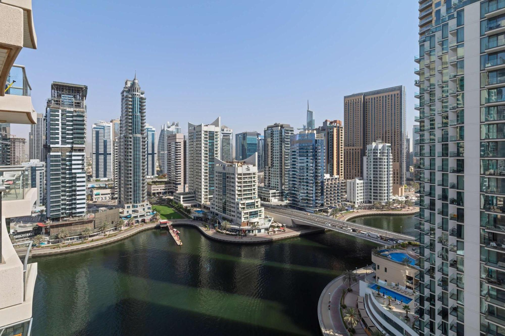 Beautiful Marina Views 1 Bed * Dubai