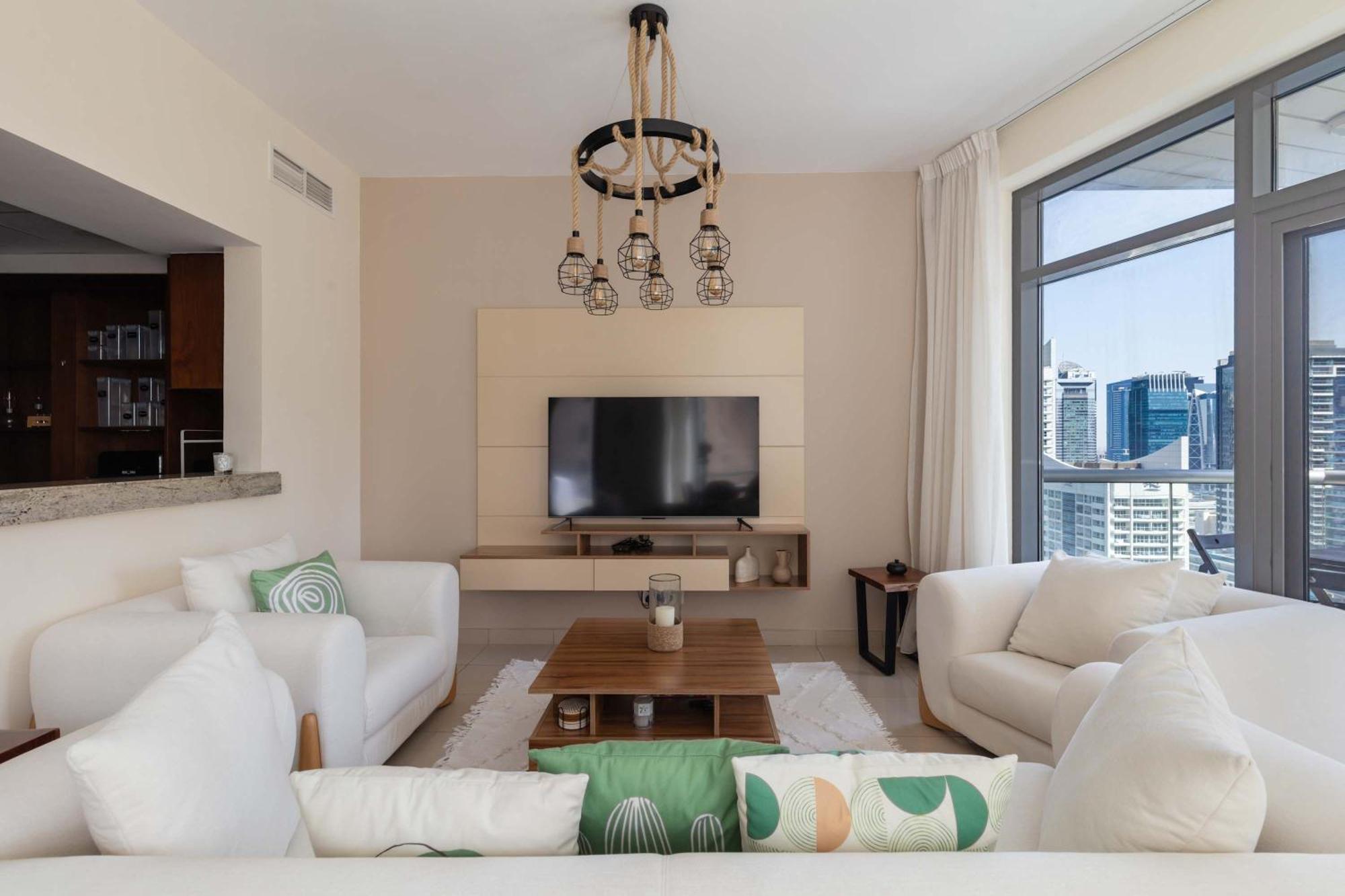 Beautiful Marina Views 1 Bed Apartment